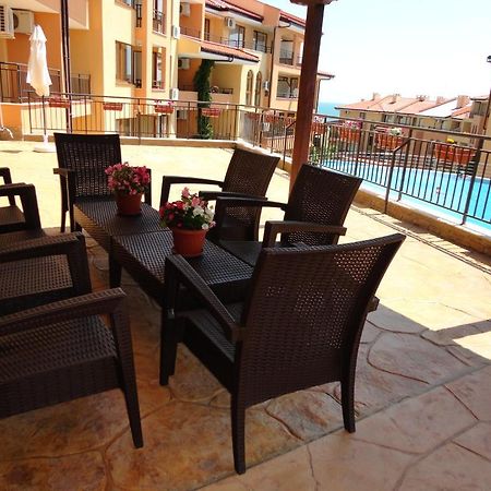 Paradise Dreams Apartcomplex Sveti Vlas Luaran gambar